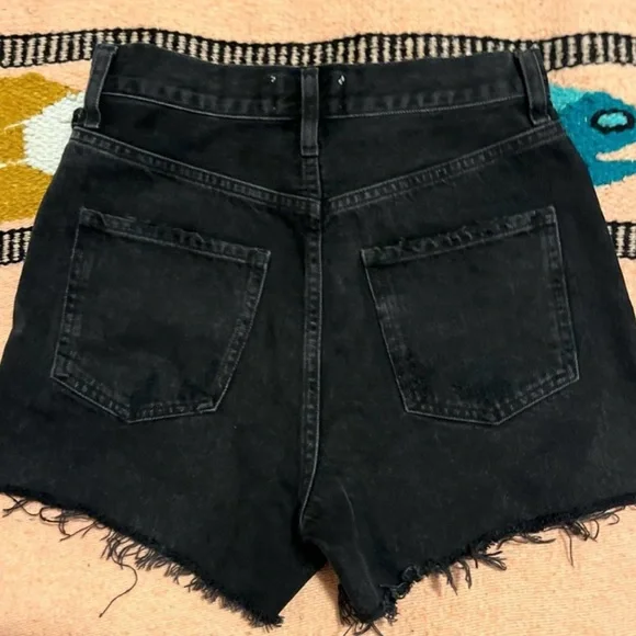 Agolde Dark Denim Frayed Jean Shorts | Sz: 24 - Picture 2 of 4